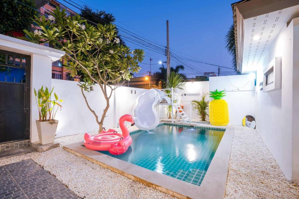 Charming House poolvilla Charming House poolvilla