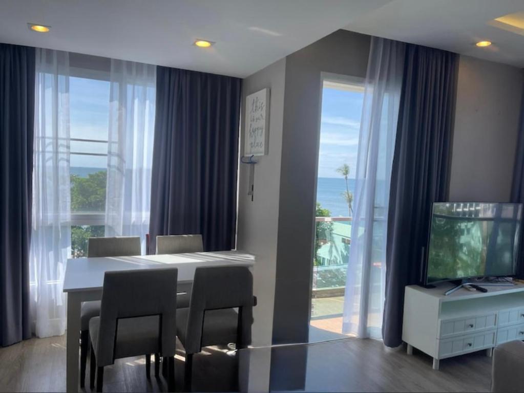 The Blu X Ocean view Family top floor 2 beds The Blu X Ocean view Family top floor 2 beds