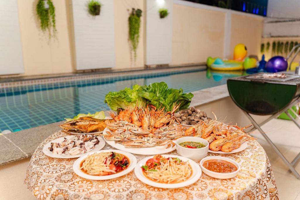 K&F Pool Villa Pattaya K&F Pool Villa Pattaya