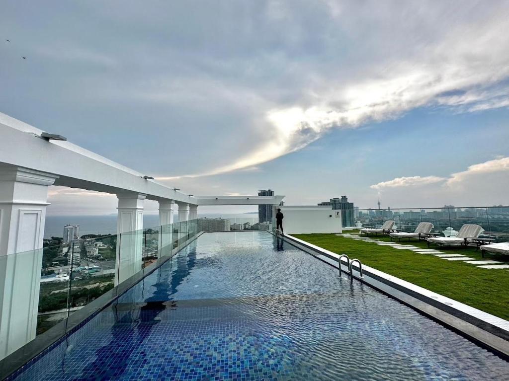 Empire tower jometien beach pattaya Empire tower jometien beach pattaya