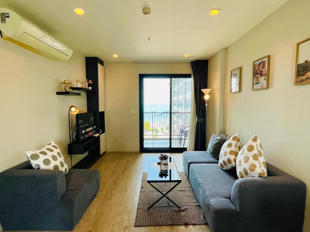The base Condo luxury 2 bed 2 bathroomby Numam The base Condo luxury 2 bed 2 bathroomby Numam