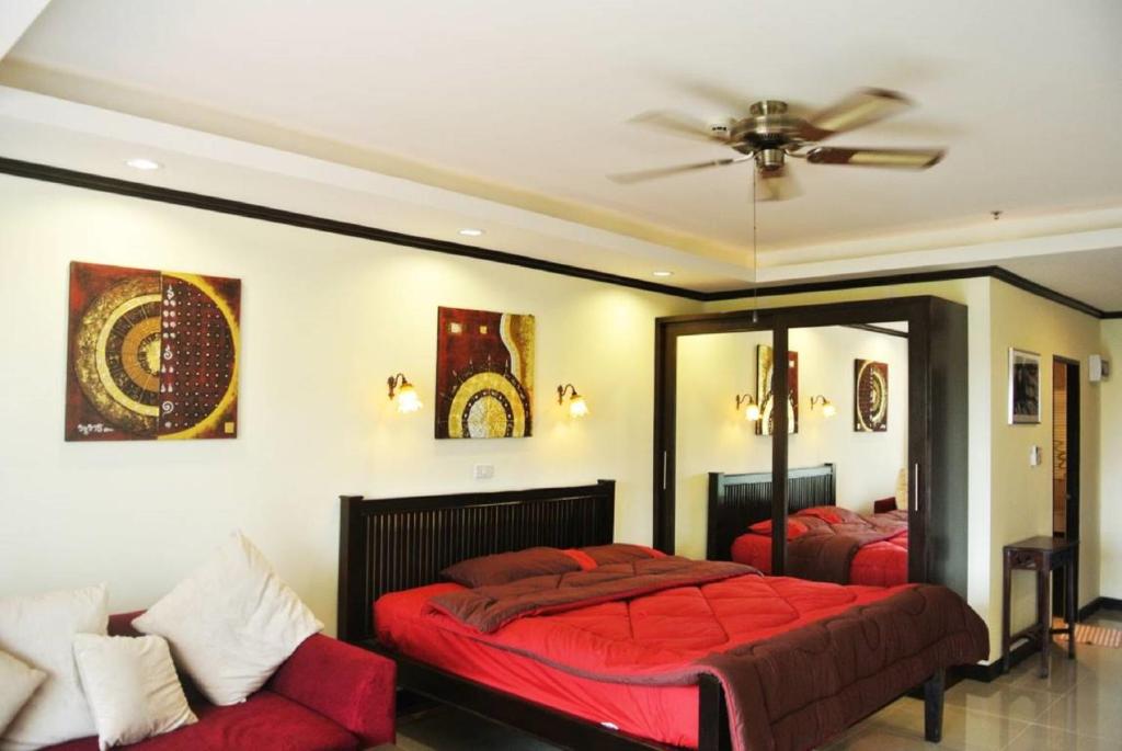 View Talay 5 studio apartment - close to the beach