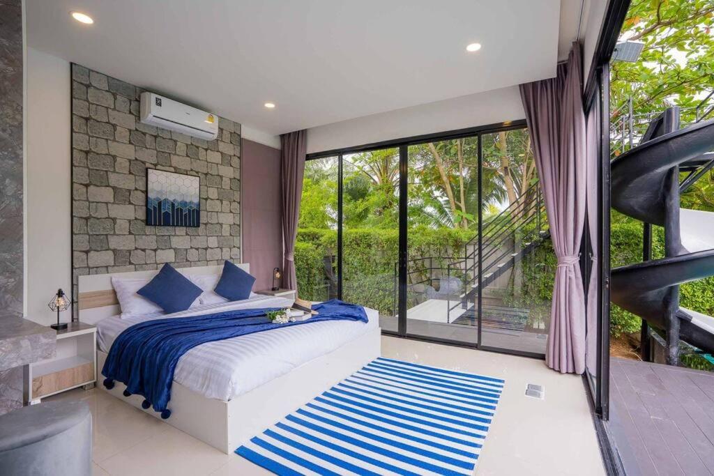 Smoke Stay Pool Villa Pattaya พัทยา บ้านพักพัทยา พูลวิลล่าพัทยา