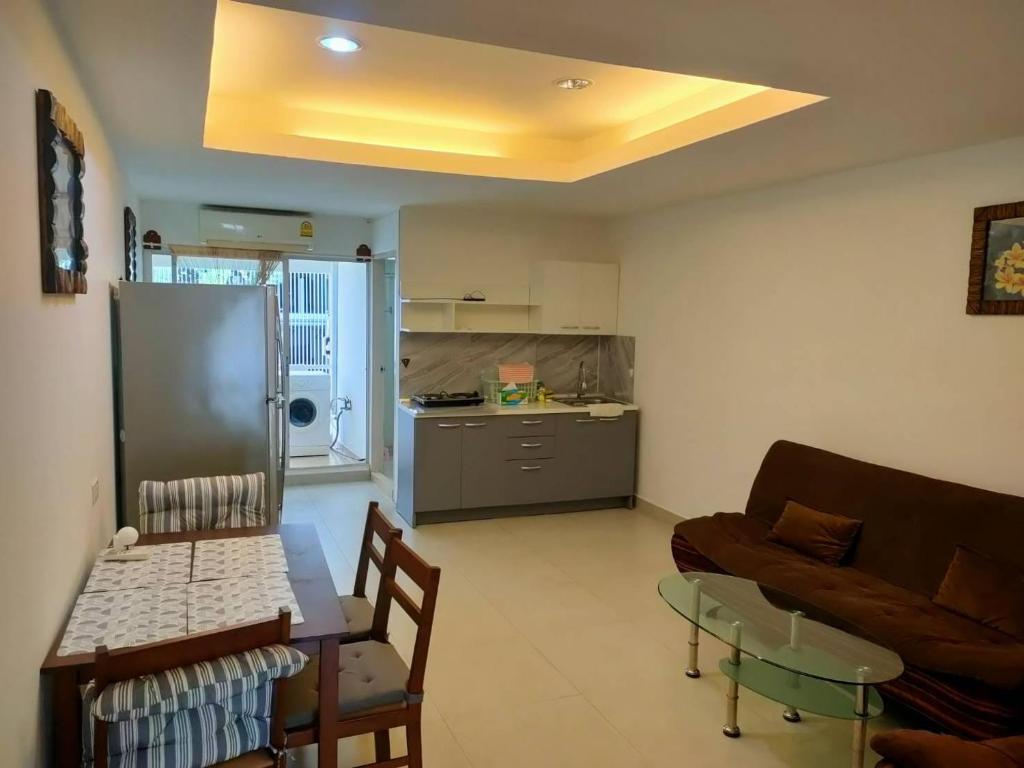 Sky Beach Condo Apartments
