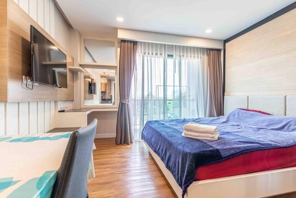 Dusit grand park F3