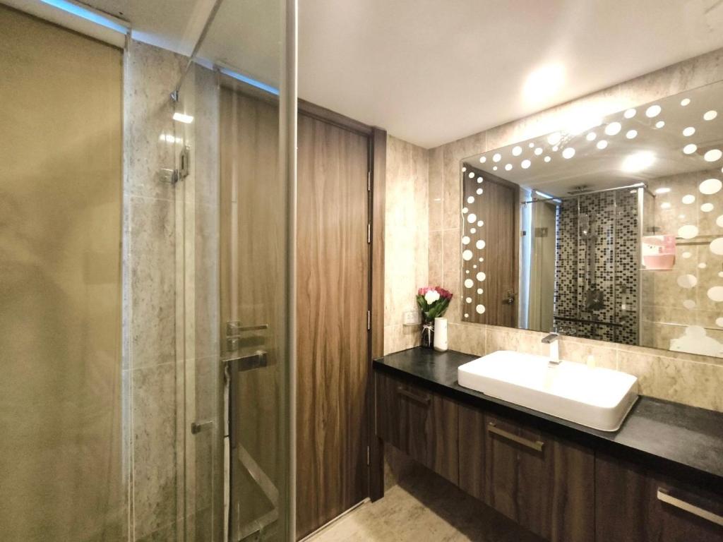 Grand Avenue 2bedroom Central Pattaya by fantaseabeach