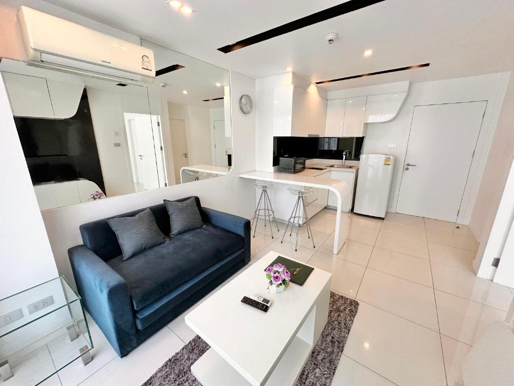 CENTRAL LOCATED 1 Bed In City Center Residence CENTRAL LOCATED 1 Bed In City Center Residence