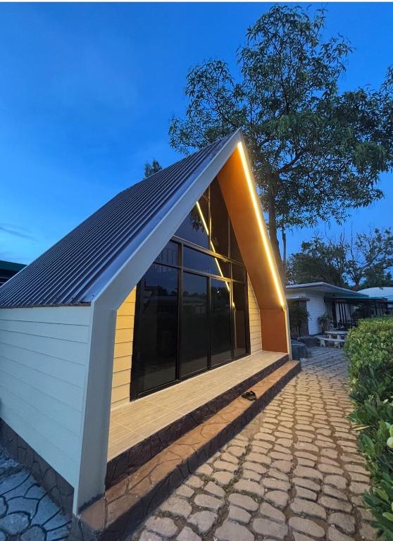 Noree Jacuzzi Home Noree Jacuzzi Home