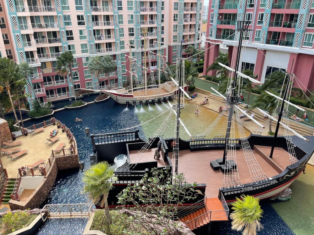 Grande Caribbean Condominium Grande Caribbean Condominium
