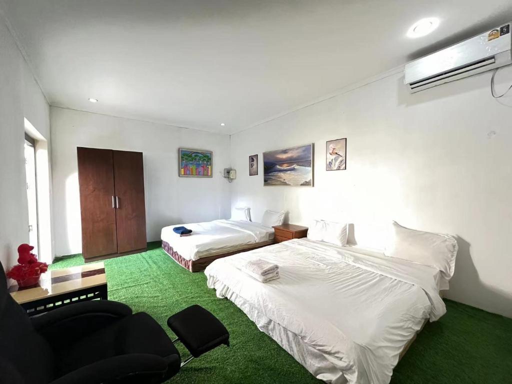 Mejestic green garden villa Mejestic green garden villa