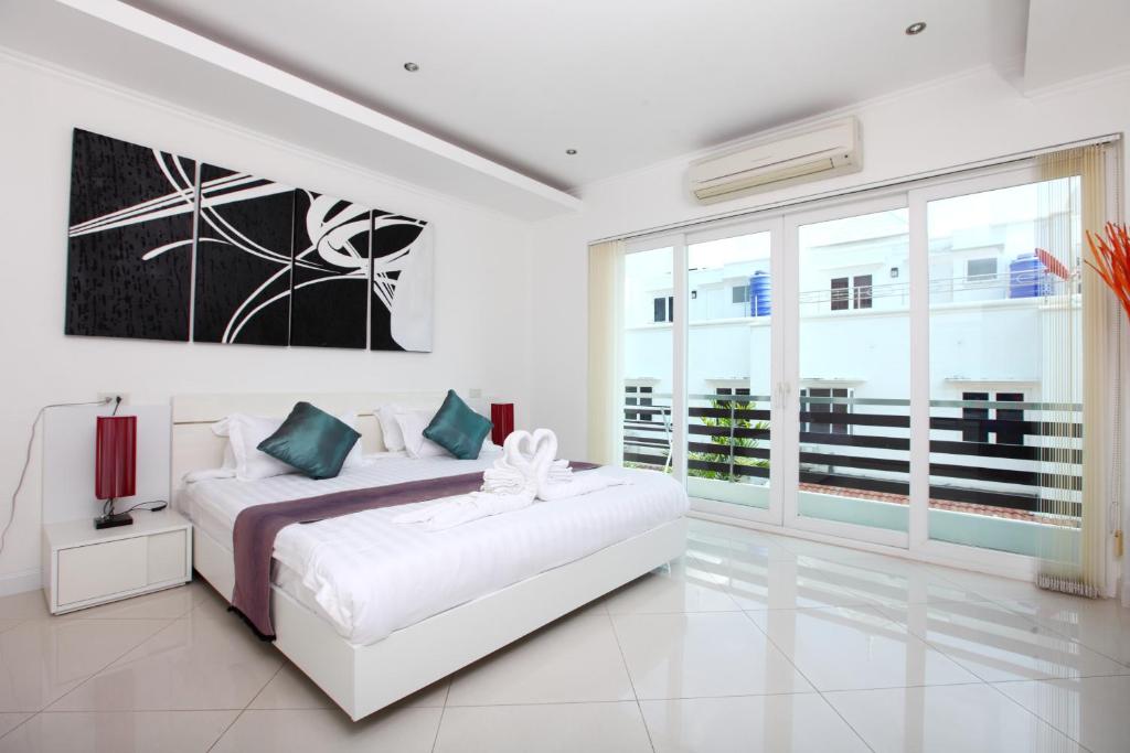 Wongamat Pool Villas By Pattaya Sunny Rentals Wongamat Pool Villas By Pattaya Sunny Rentals