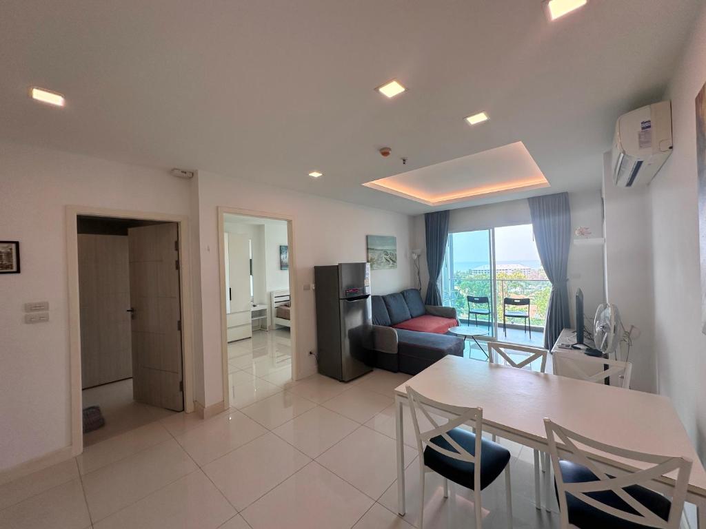 One Tower 1 Bed 85 by ThaiminatorPattaya One Tower 1 Bed 85 by ThaiminatorPattaya