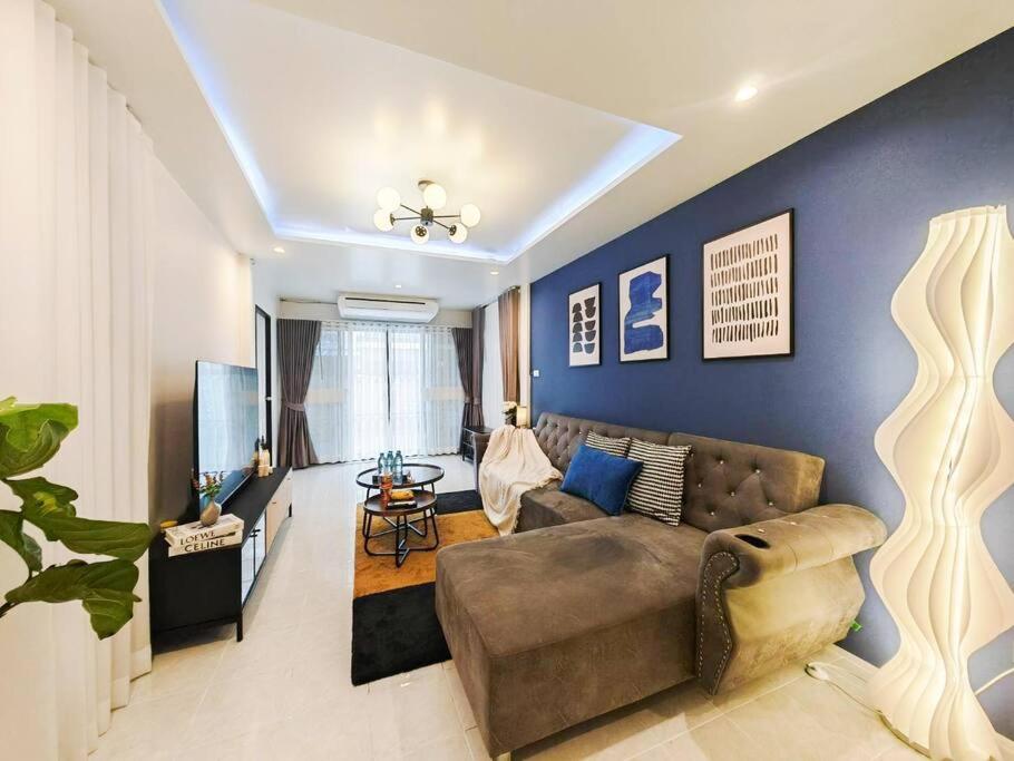 ## FRIENDLY SPACE Townhouse Walking street and Beach 2KM ## ## FRIENDLY SPACE Townhouse Walking street and Beach 2KM ##