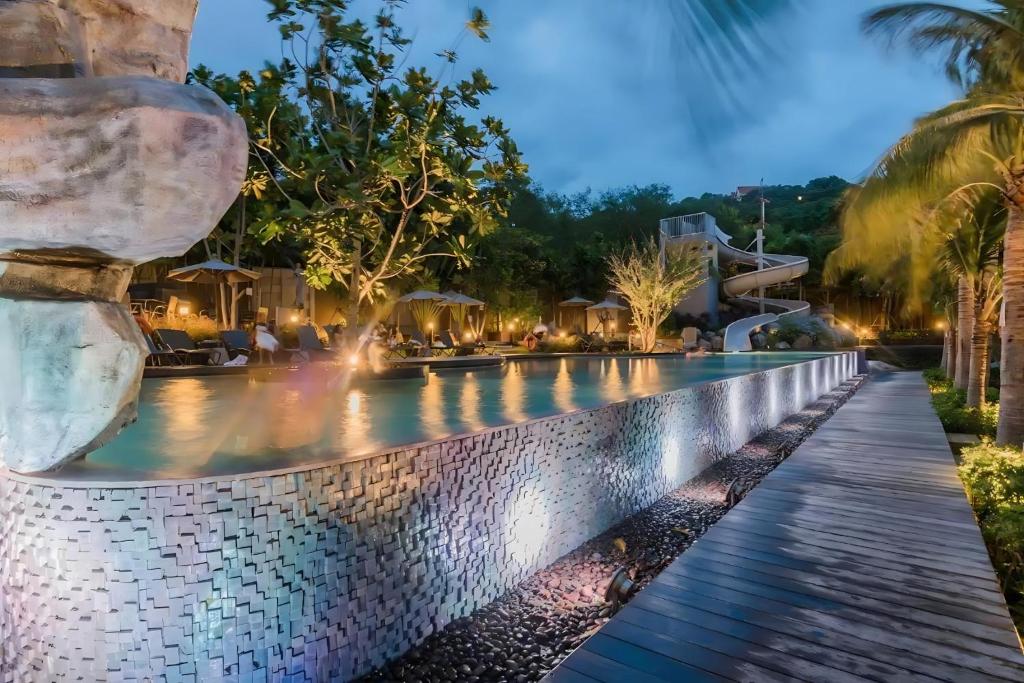 Sea & Mountain view Apartment near Walking Street