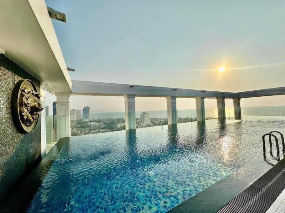 Skyline Stay - Empire Tower Skyline Stay - Empire Tower