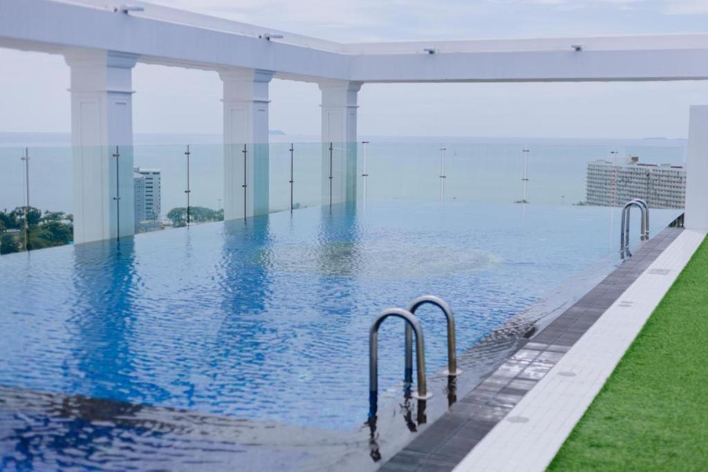 Skyline Stay - Empire Tower Skyline Stay - Empire Tower
