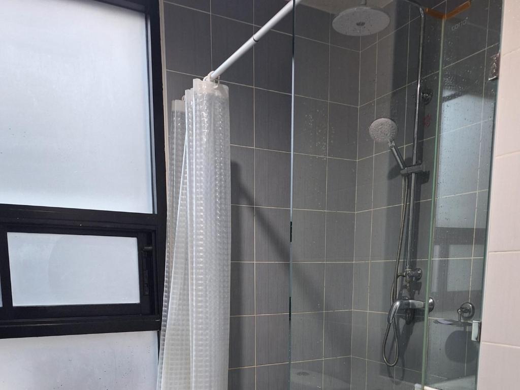 Neo2 condo B 204