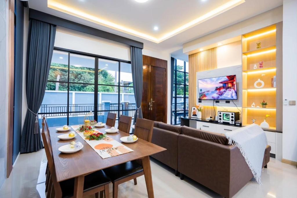 Ada poolvilla pattaya Ada poolvilla pattaya