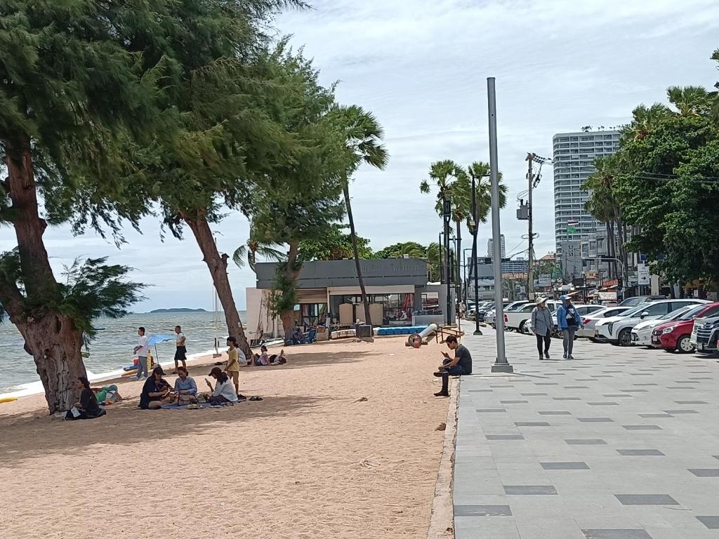 Jomtien beach Soi 7 sea view room105 Jomtien beach Soi 7 sea view room105