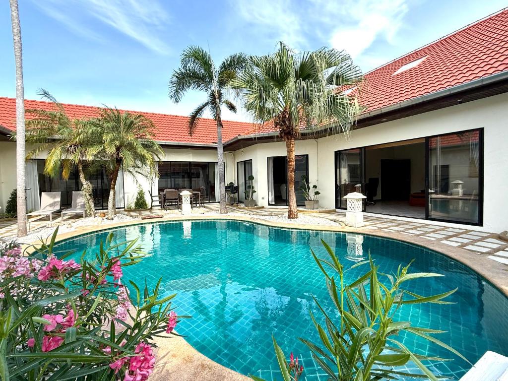 VIEW TALAY VILLAs POOL 193, JOMTIEN BEACH, PATTAYA