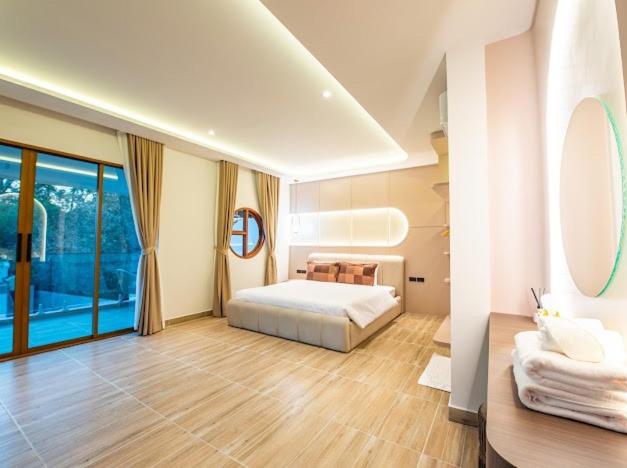 So beach villa pattaya