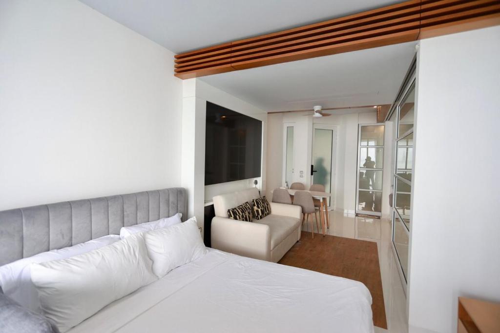 Pure Sunset Beach Resort Pure Sunset Beach Resort