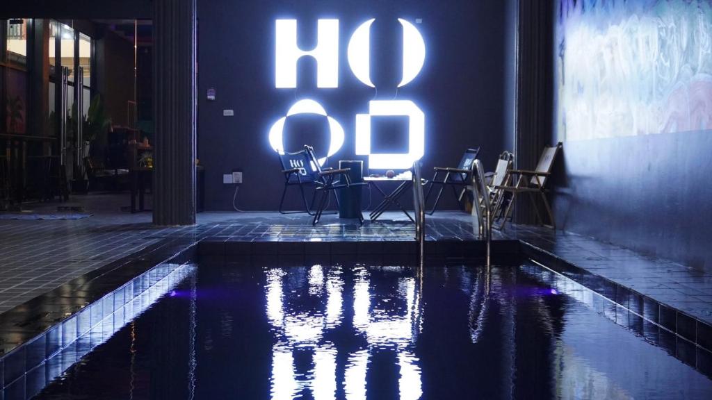Hood hostel