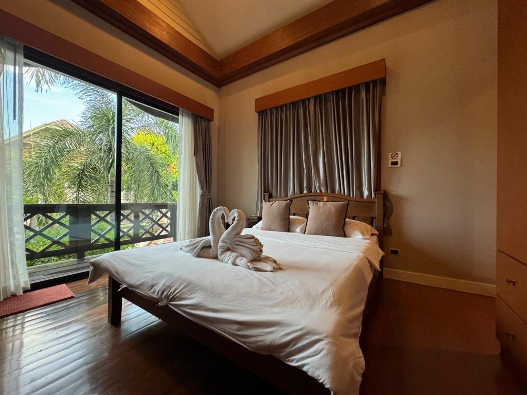 Hollywood Pool Villa City Center Hollywood Pool Villa City Center