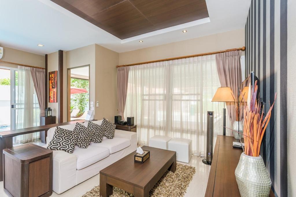 Luxury Pool Villa A23 3BR 8 Persons Luxury Pool Villa A23 3BR 8 Persons