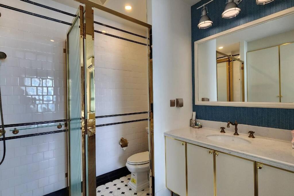 Grand Florida 1 Bedroom Condo close to Beach - G610