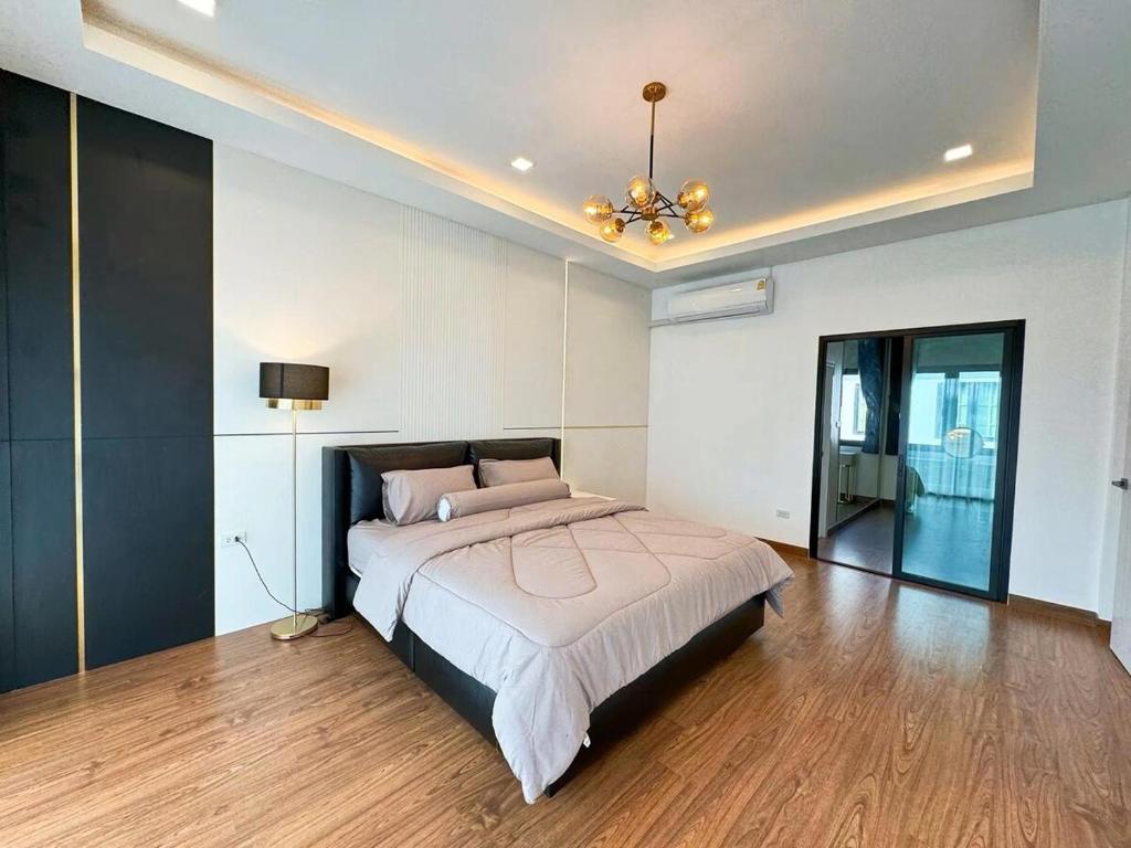 ASU villa