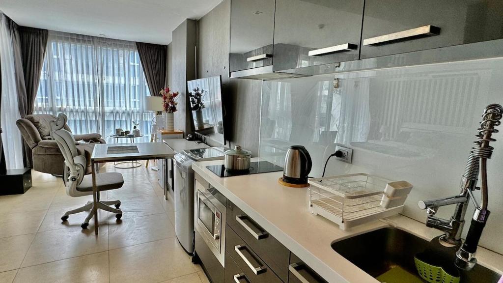 Centara Condo in Pattaya beach Centara Condo in Pattaya beach