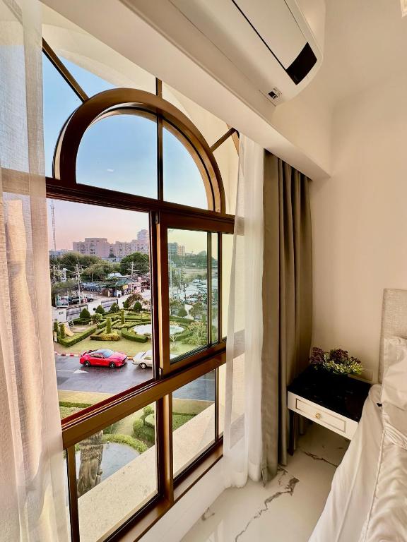 The Empire Tower Pattaya 218 - luxury 1 bedroom near the sea